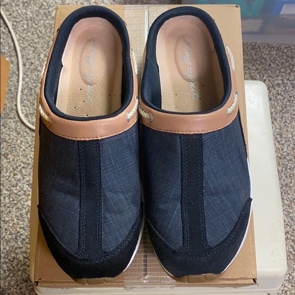 travelport denim clogs